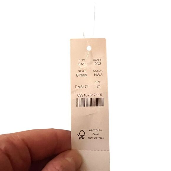 NWT! J. Crew garçon classic fit demin shirt - Picture 4 of 7